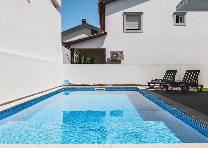 Villa Valadares Pool