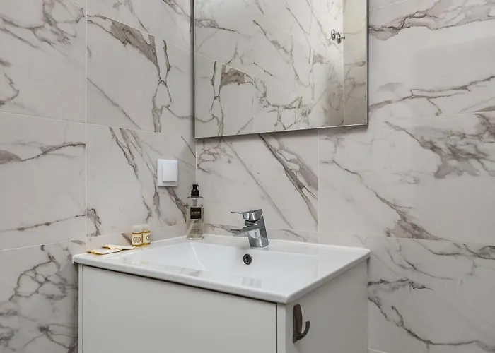 Valadares Pool Villa