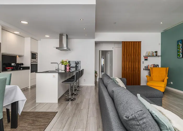 Valadares Pool Corroios