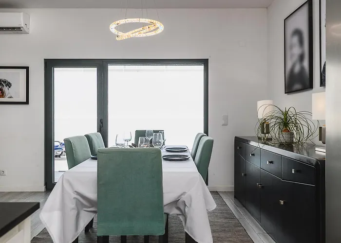 Valadares Pool * Corroios